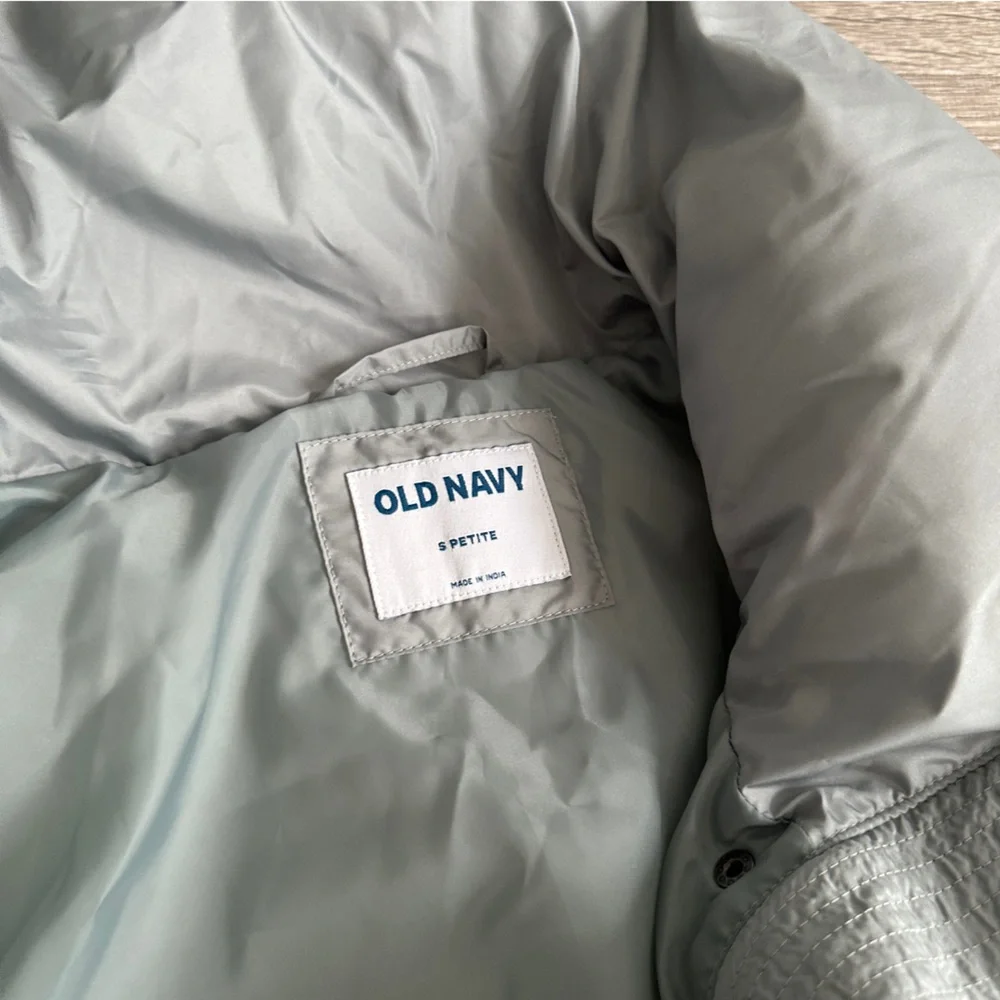 Old Navy Light Blue Puffer Coat - Picture 6 of 6